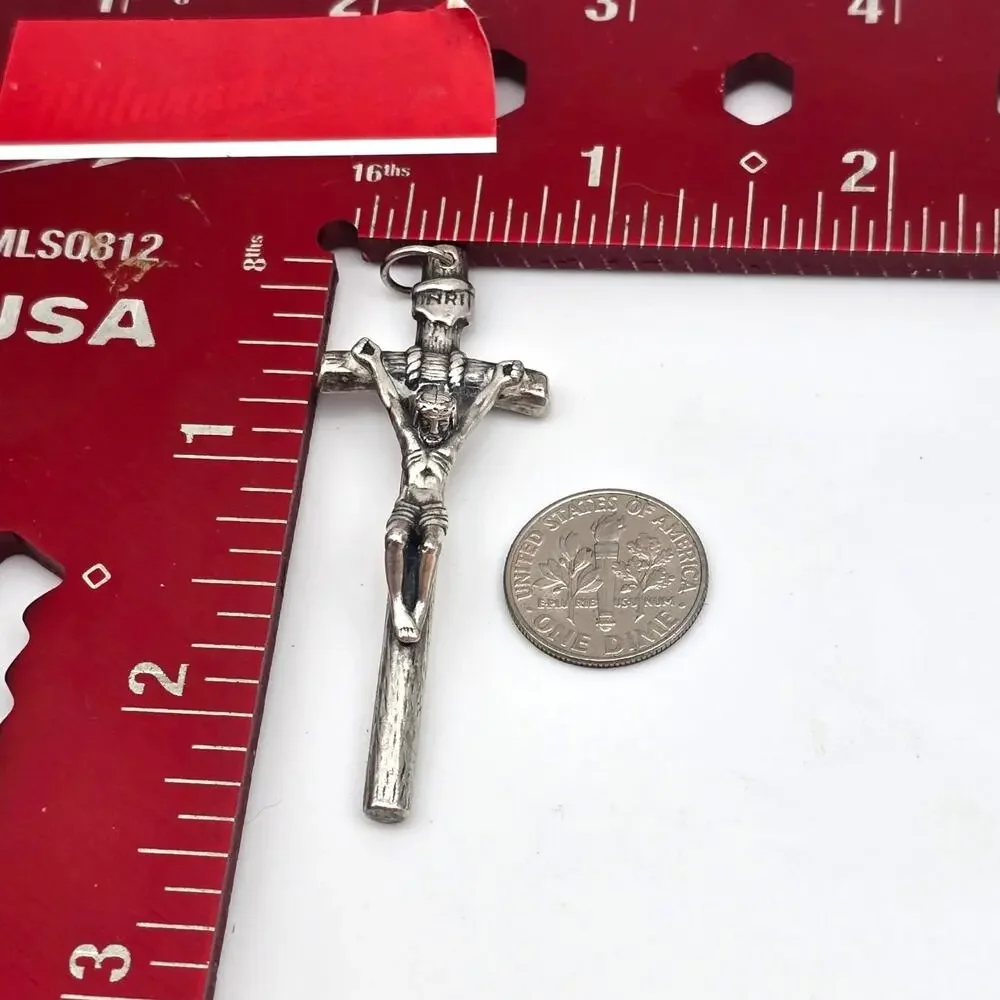 & Other Stories vintage crucifix
